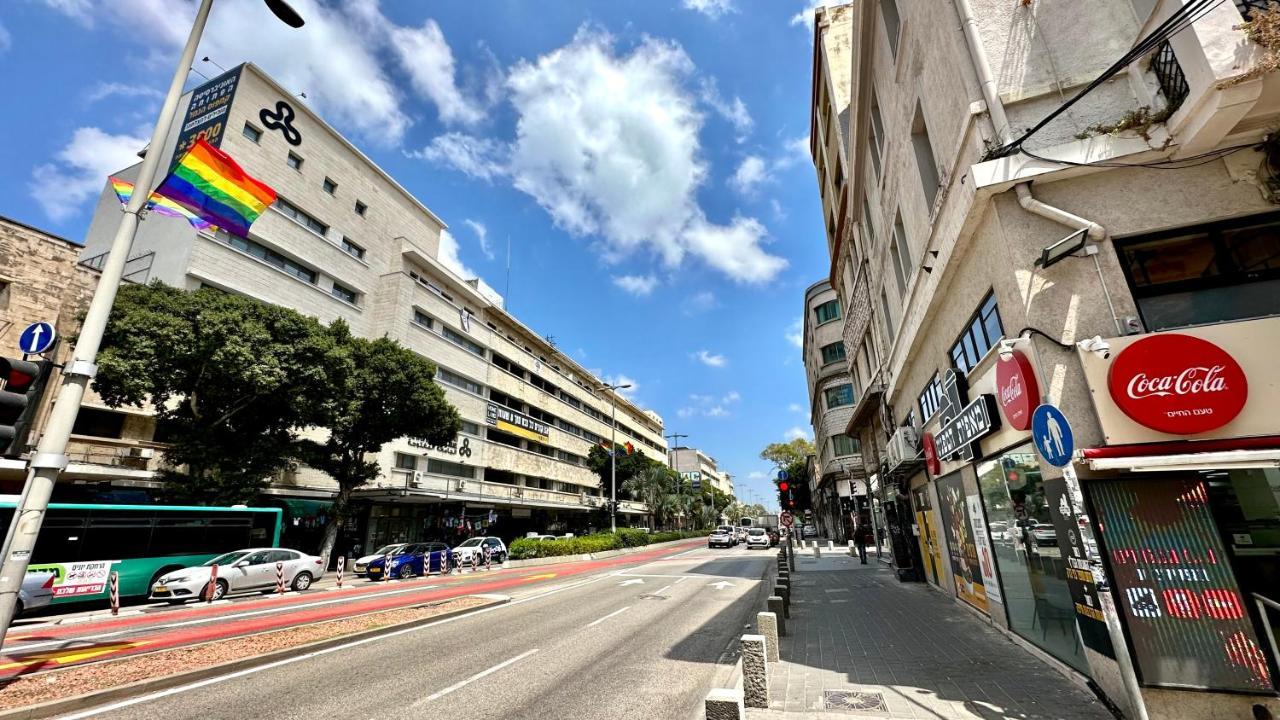 Boutique Apartment In Heart Of Haifa Esterno foto